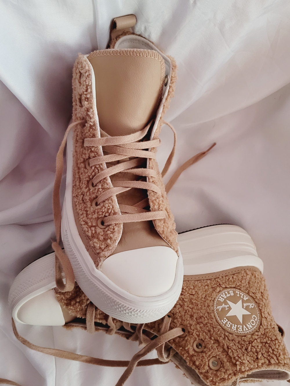 Converse Beige Sherpa Platform High-Top Sneakers Size 7.5M - Picture 8 of 9